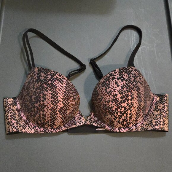 Victoria's Secret & PINK Lace and Animal Print Push-Up Bra (Bundle of 4) - Picture 2 of 12